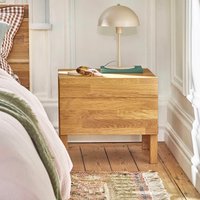 Ariles Finger-Jointed Oak Bedside Table