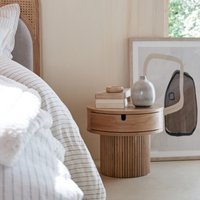 Tamita 1-Drawer Fluted Base Bedside Table